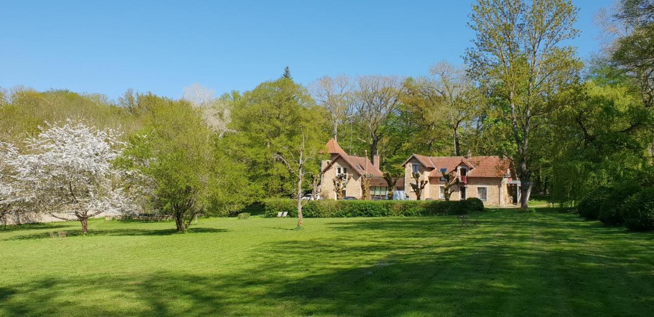 Gîte dans un Domaine Historique Chevreuse Extérieur photo