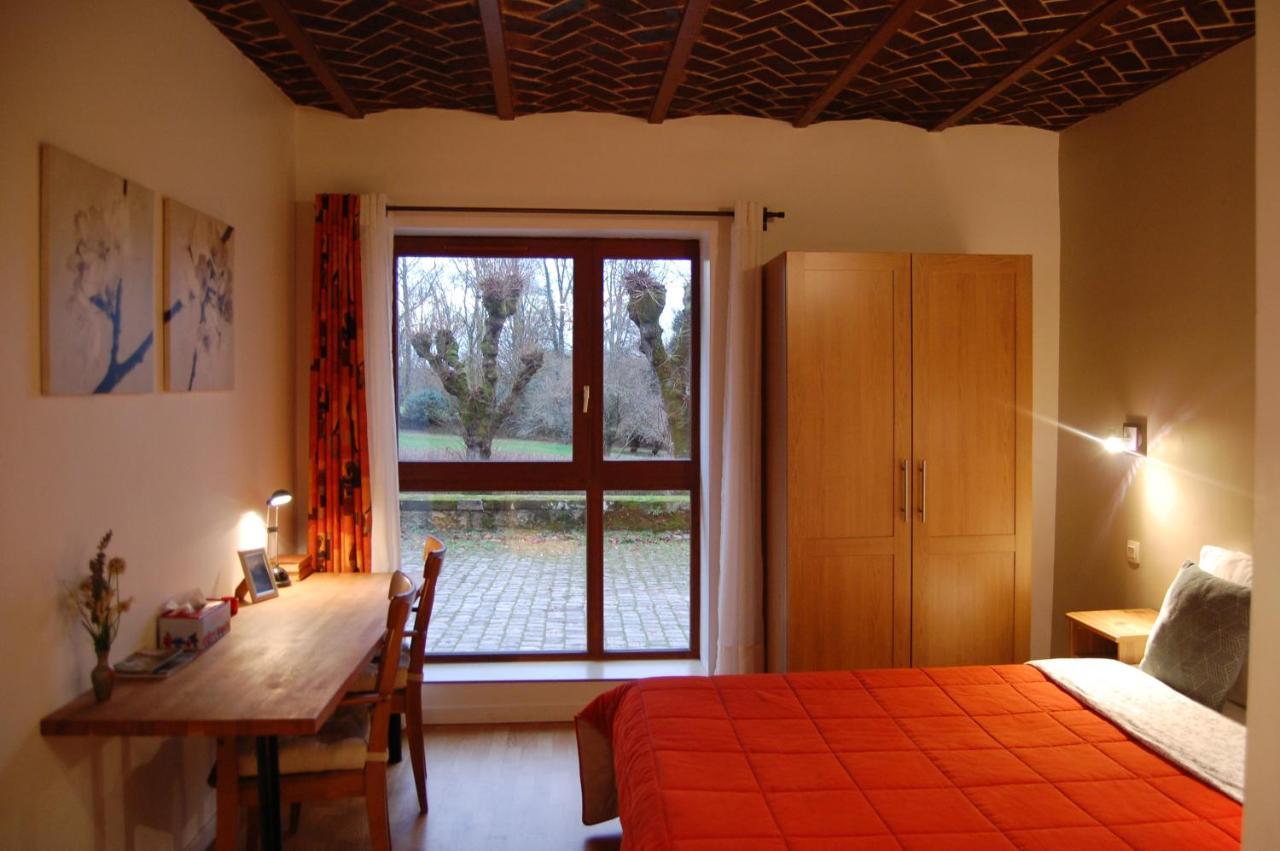 Gîte dans un Domaine Historique Chevreuse Extérieur photo